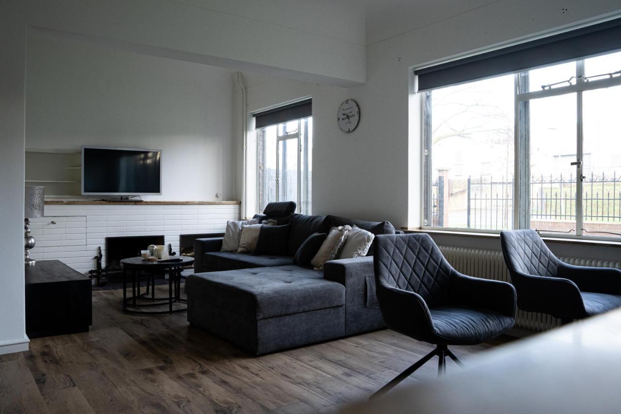 Kess Maison, Gehele Villa Met Sauna En Dakterras Enschede Bagian luar foto